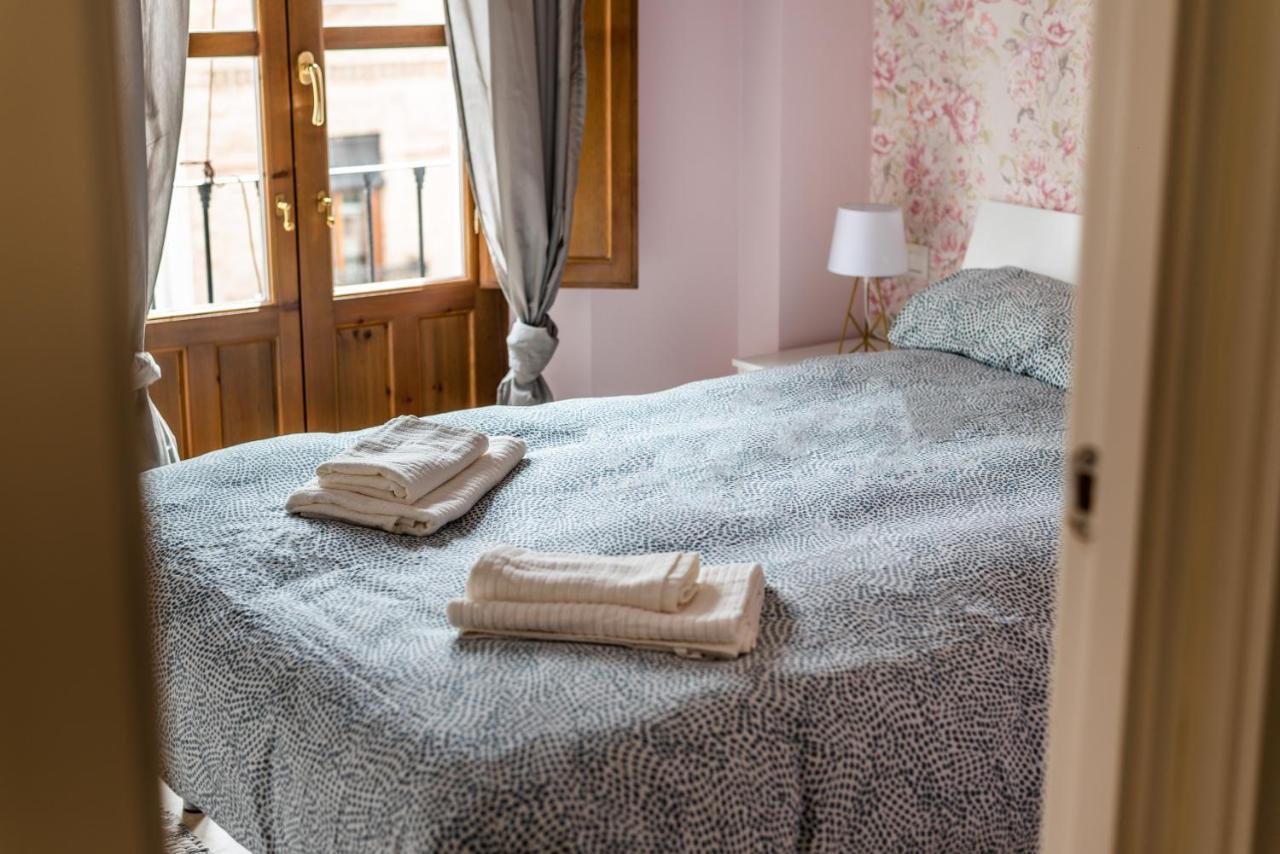 גרנדה Tuguest Isabel La Catolica II Apartment מראה חיצוני תמונה