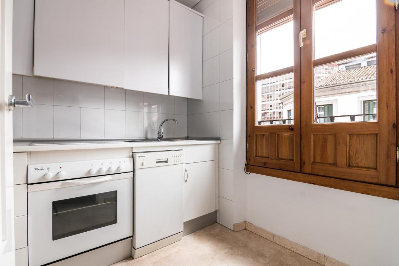 גרנדה Tuguest Isabel La Catolica II Apartment מראה חיצוני תמונה